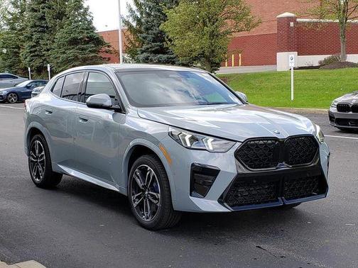 2025 BMW X2 xDrive28i