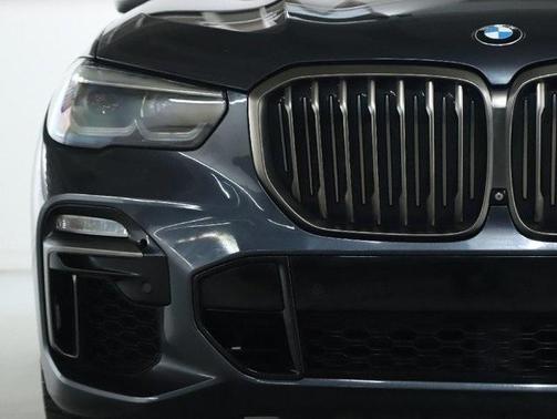 2020 BMW X5 M50i