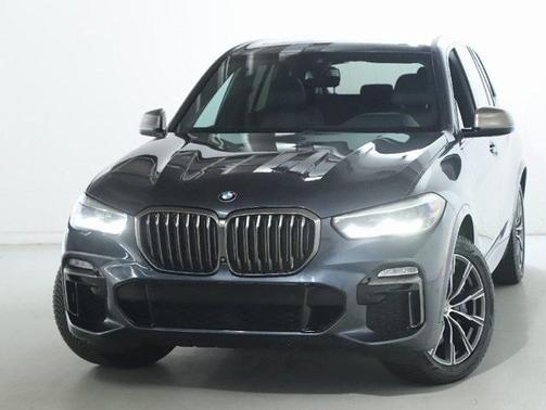 2020 BMW X5 M50i