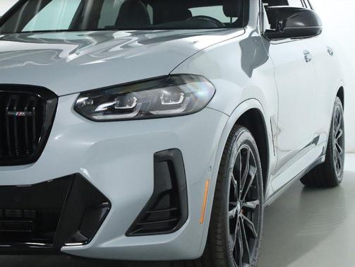 Brooklyn Gray Metallic 2024 BMW X3 M40i