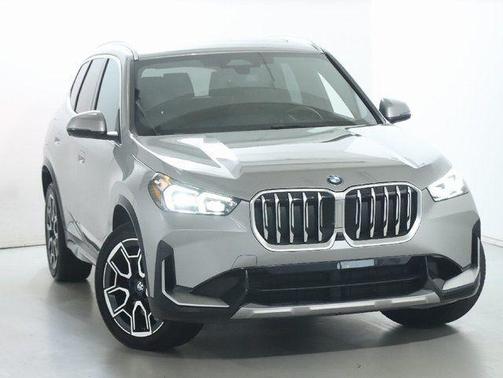 Space Silver 2025 BMW X1 xDrive28i