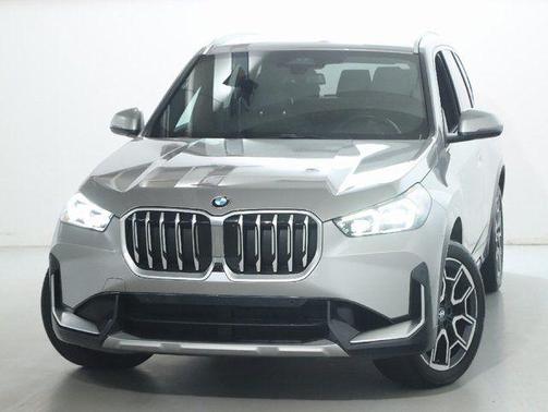 Space Silver 2025 BMW X1 xDrive28i