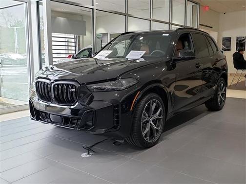 2026 BMW X5 M60i