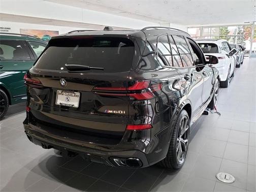 2026 BMW X5 M60i
