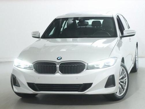 2023 BMW 330 i xDrive