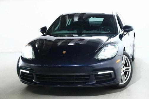 2019 Porsche Panamera