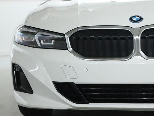 2023 BMW 330e xDrive