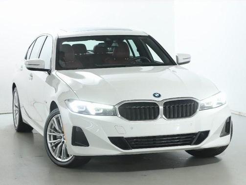 2023 BMW 330e xDrive