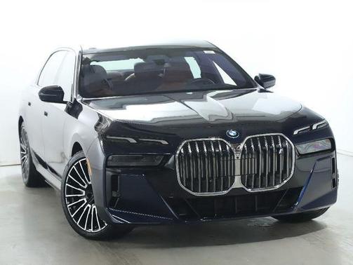 2025 BMW i7 xDrive60
