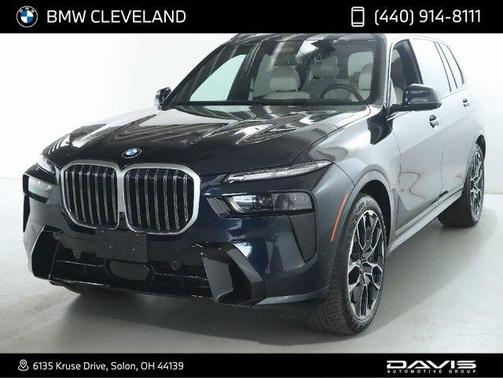 Carbon Black Metallic 2025 BMW X7 xDrive40i