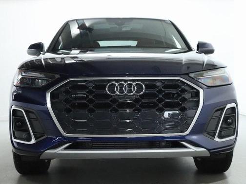 2024 Audi Q5 45 S line quattro Premium