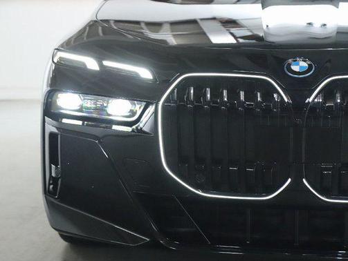 2025 BMW i7 xDrive60