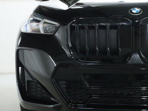 Black Sapphire Metallic 2026 BMW X1 xDrive28i