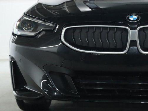 2025 BMW 230 i xDrive