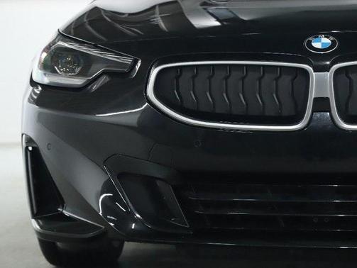 2025 BMW 230 i xDrive