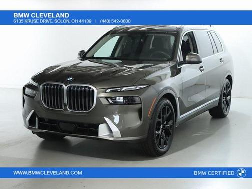 2025 BMW X7 xDrive40i