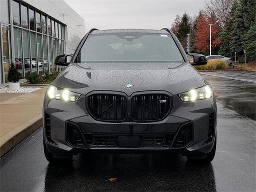 2026 BMW X5 M60i