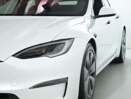 2023 Tesla Model S 