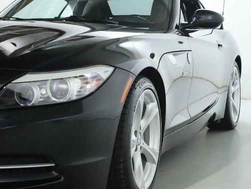 Black Sapphire Metallic 2013 BMW Z4 sDrive28i