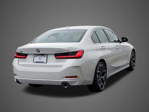 2026 BMW 330 I XDrive NA