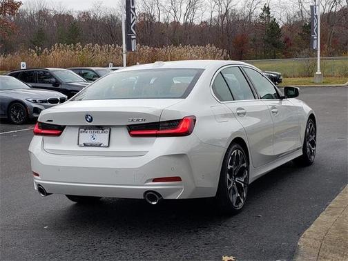 2026 BMW 330 I XDrive NA