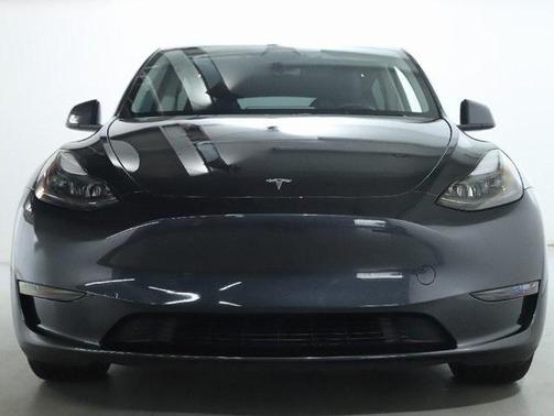 2024 Tesla Model Y Performance