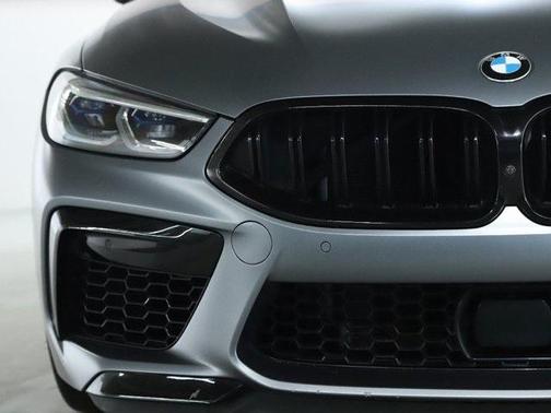 2020 BMW M8 Base (A8)