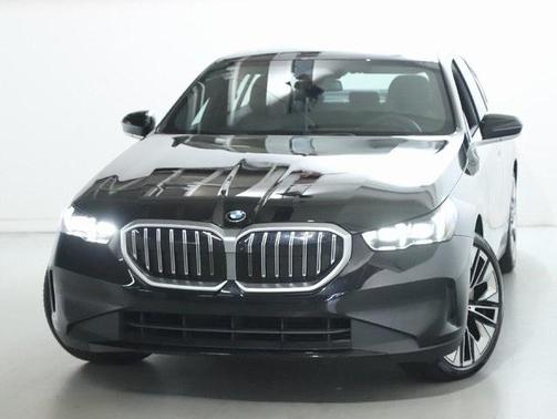 2025 BMW 530 i xDrive