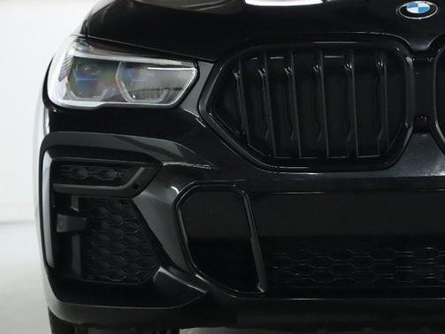 2023 BMW X6 xDrive40i