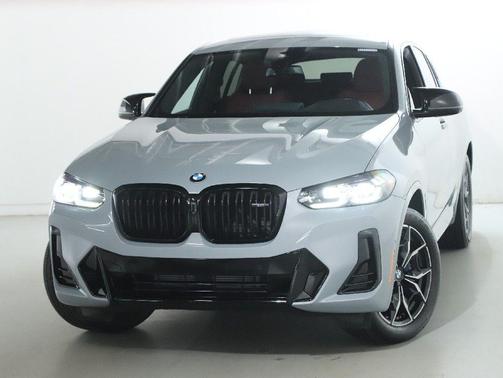 Brooklyn Gray Metallic 2024 BMW X4 M40i