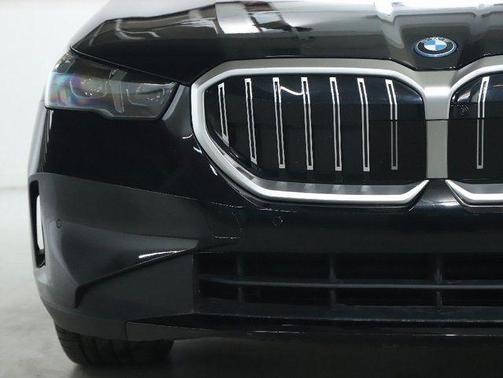 2025 BMW i5 xDrive40