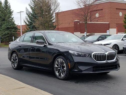 2025 BMW i5 xDrive40