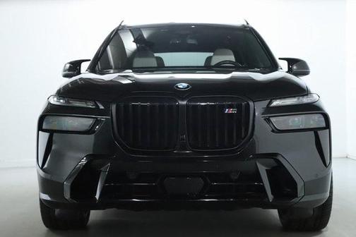 2024 BMW X7 M60i