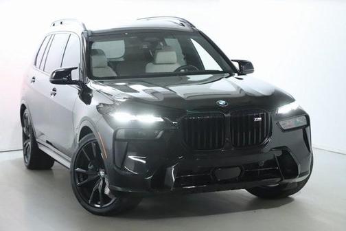 2024 BMW X7 M60i