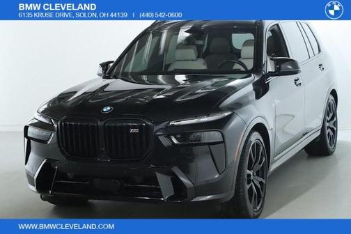 2024 BMW X7 M60i