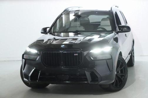 2024 BMW X7 M60i