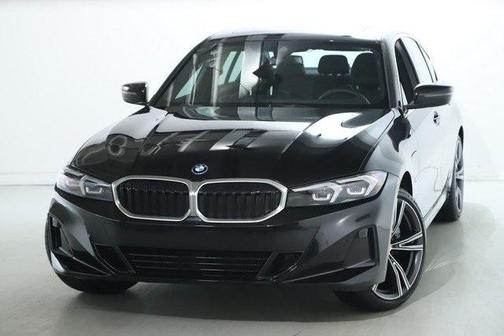 2024 BMW 330e xDrive
