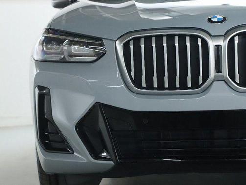 Brooklyn Gray Metallic 2023 BMW X3 xDrive30i