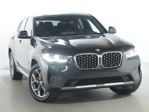 2022 BMW X4 xDrive30i