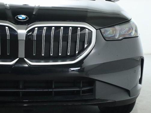 2025 BMW 530 i xDrive