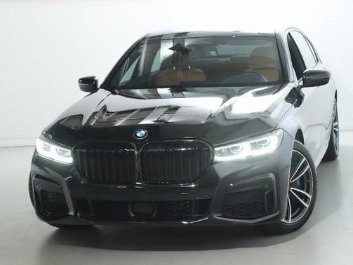 2022 BMW 750 i xDrive