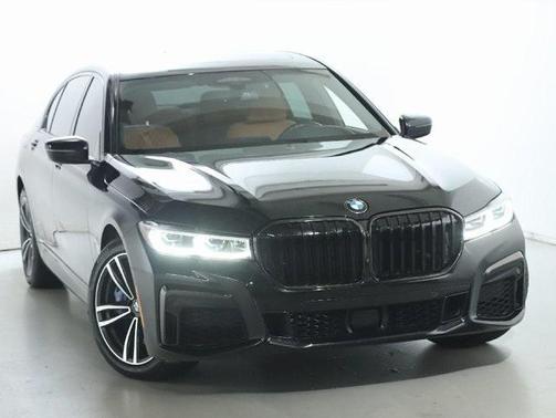 2022 BMW 750 i xDrive