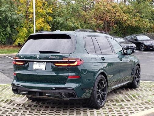 2026 BMW X7 M60i