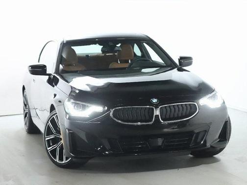 2022 BMW 230 i
