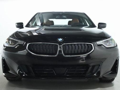 2022 BMW 230 i