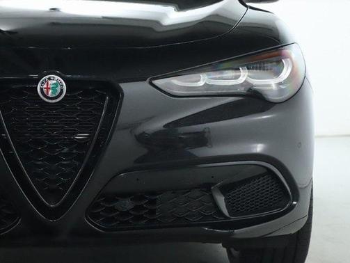 2024 Alfa Romeo Stelvio Veloce