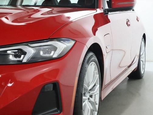 2023 BMW 330e xDrive