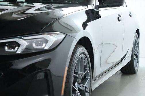 2025 BMW 330 i xDrive