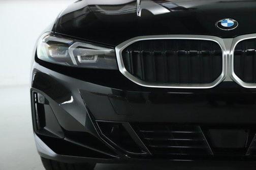 2025 BMW 330 i xDrive
