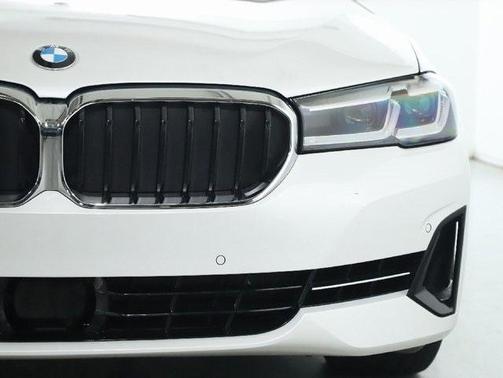 2023 BMW 540 i xDrive